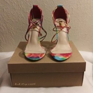 Ankle tie multicolored heels